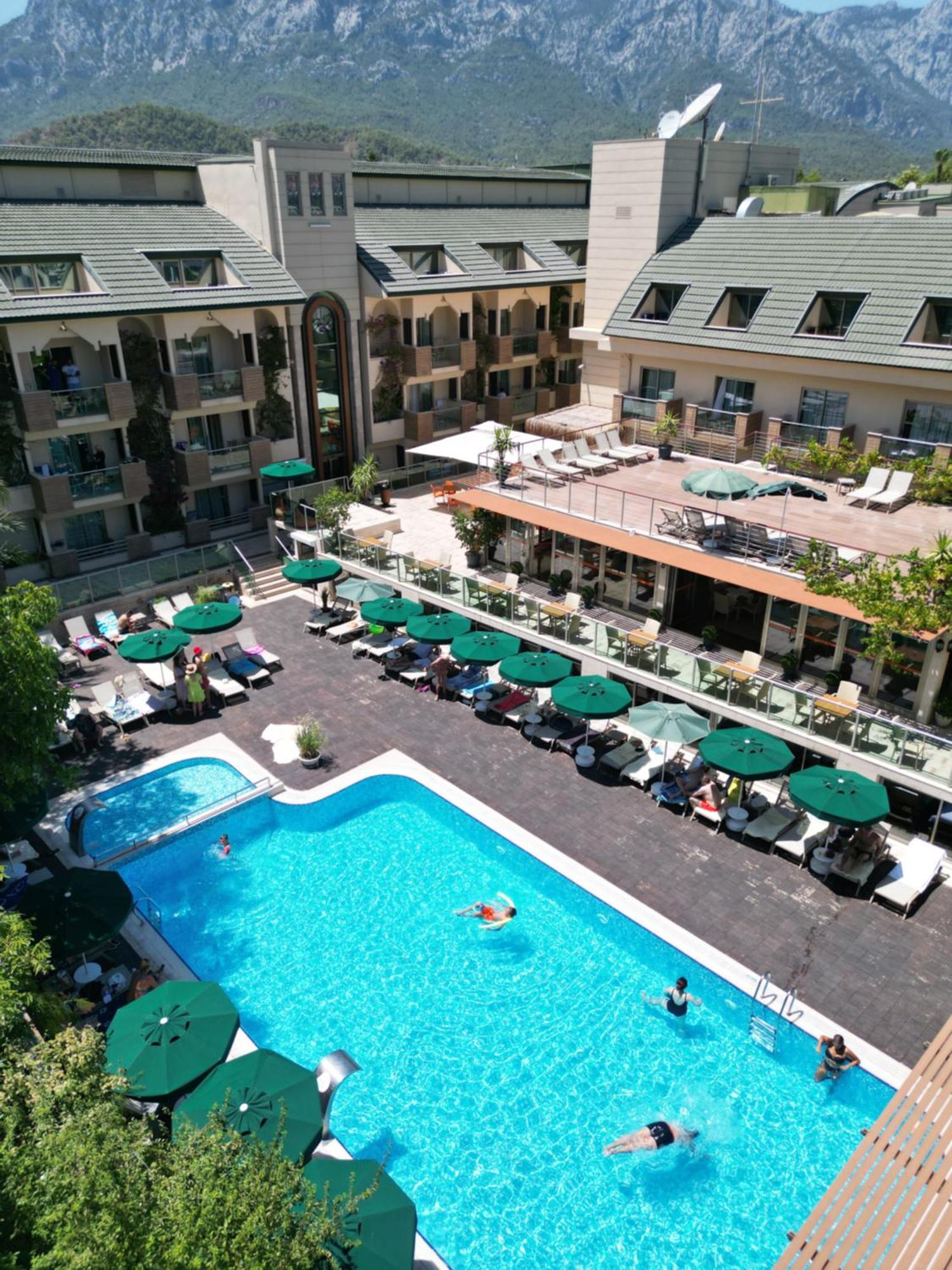 Ambassador Hotel & Spa Antália Exterior foto